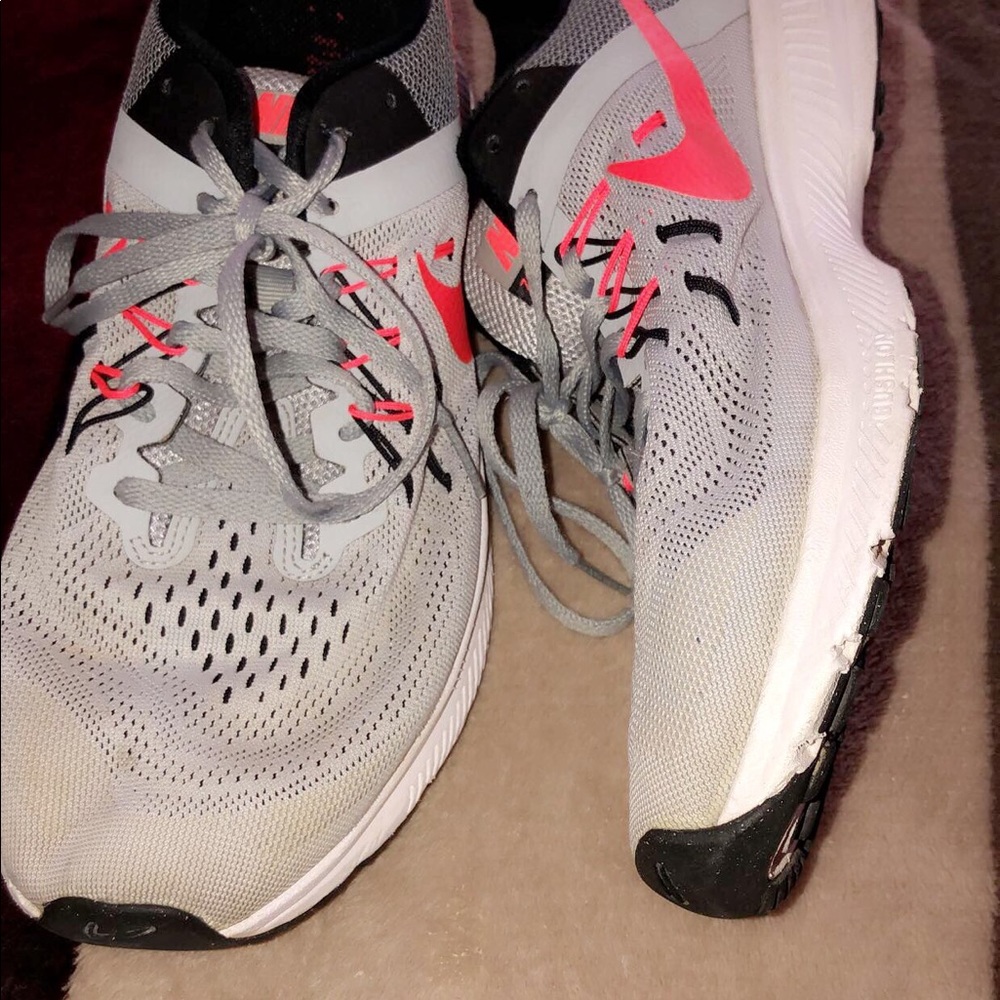 Men’s Size 10 running Shoes